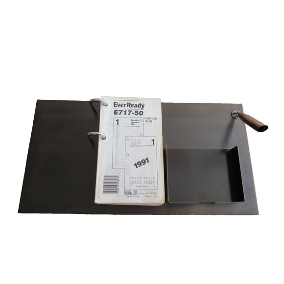 Vintage Smith Metal Arts Desk Set Pen Card Notes Holder Calendar Organizer - Picture 1 of 16